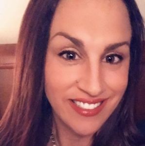 Meet your Posher, Virginia